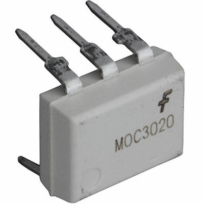 MOC3020M Analog İzolatör IC Optoizolatörler Triyak SCR Çıkışı